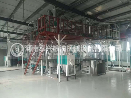 河南濮陽7組石磨面粉機(jī)安裝案例